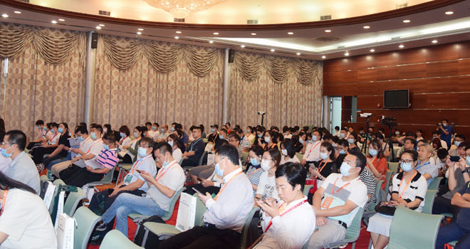 �����b��l(f��)չ�c��(y��ng)��Փ���������e�k