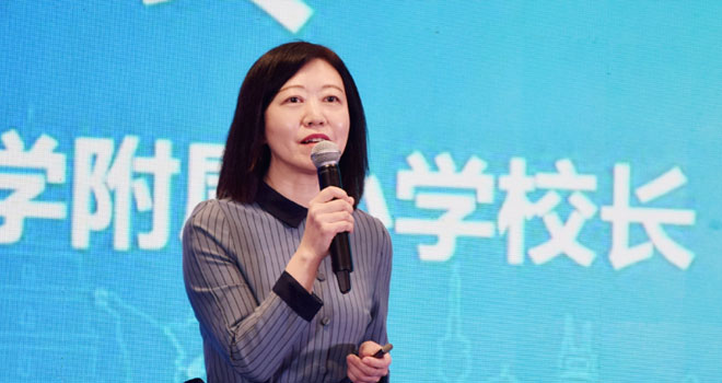 ��С�W���̌W�����c����Փ���������e�k